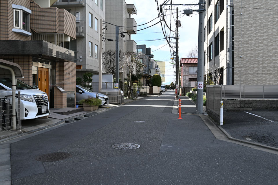 読売橋へ