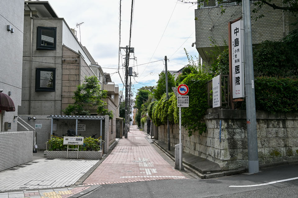西側