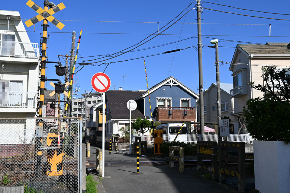 最厳寺踏切