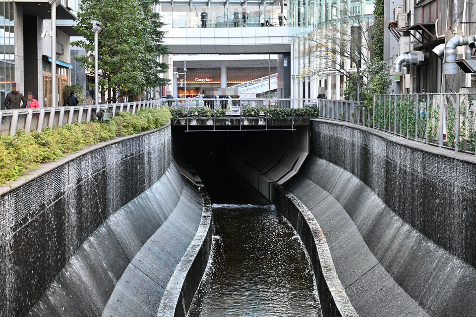 渋谷川