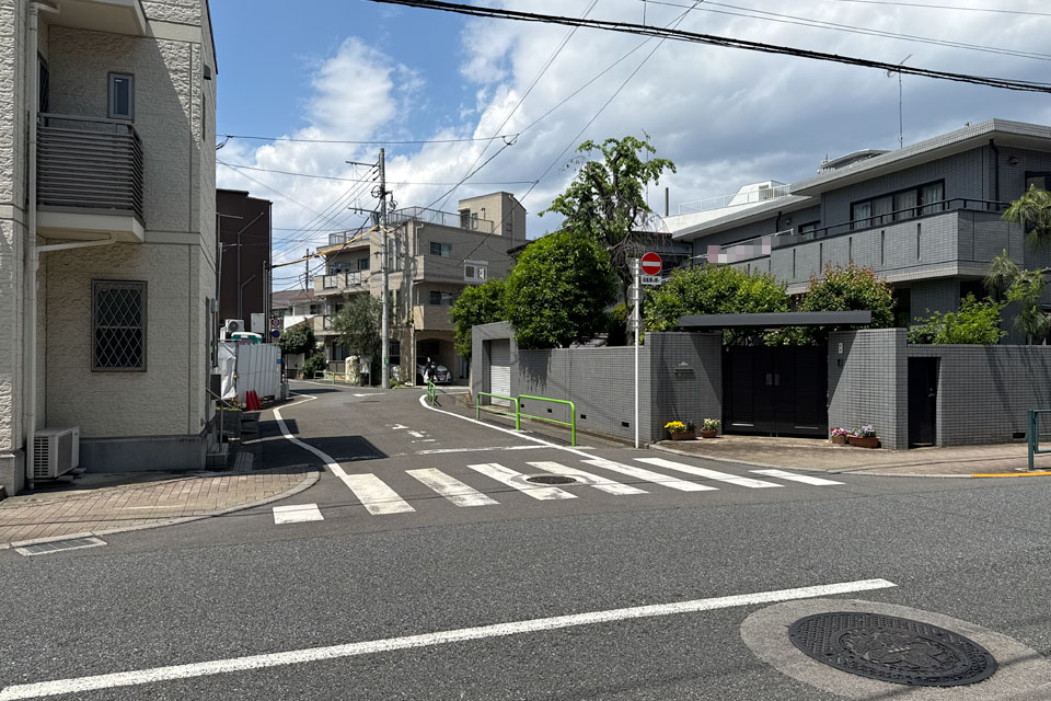 三の橋庚申へ