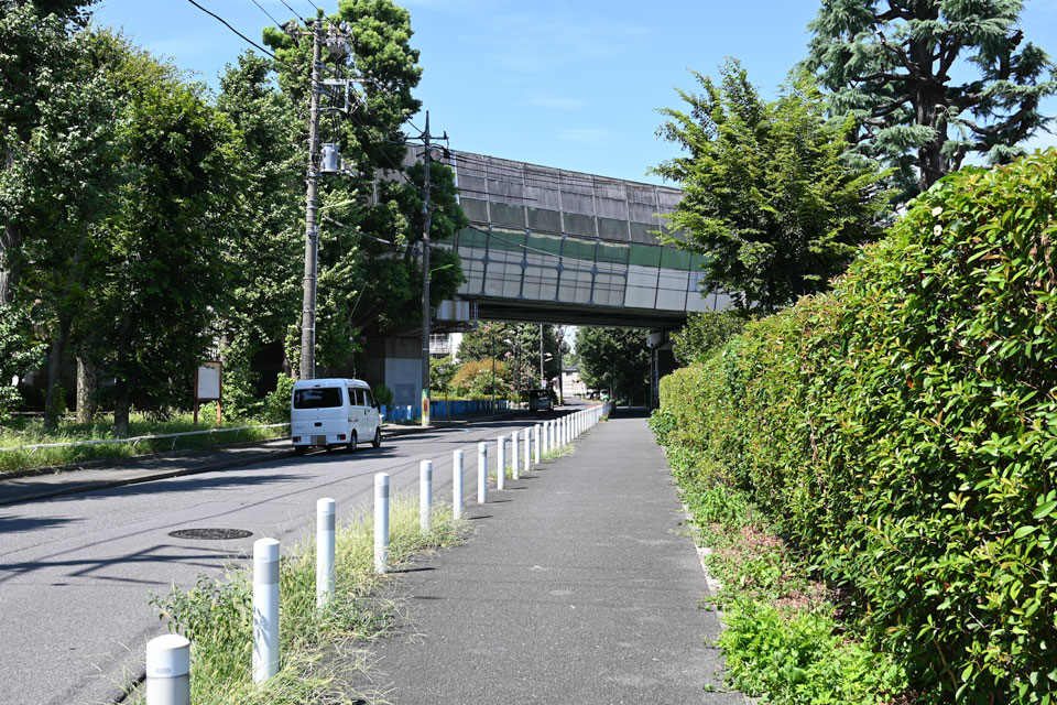 中央自動車道