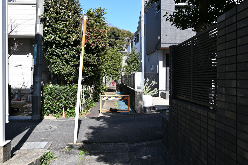 通行止め