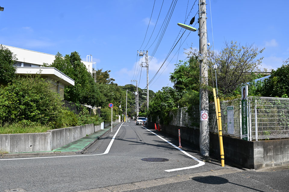 高校東側