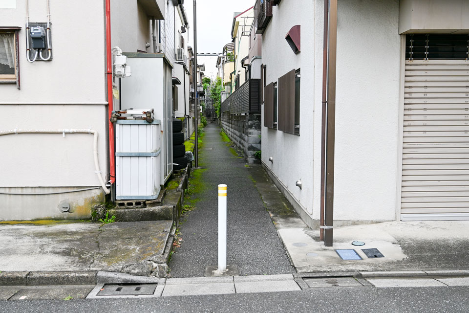 車止め