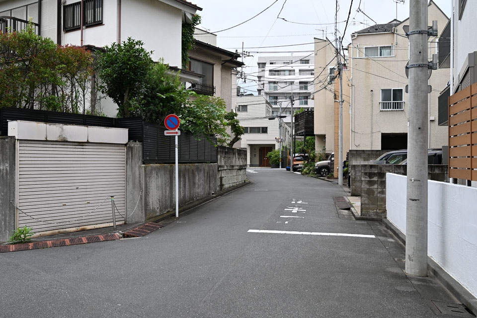 取り残され