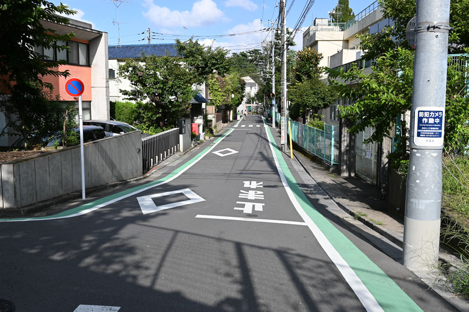 小学校北側