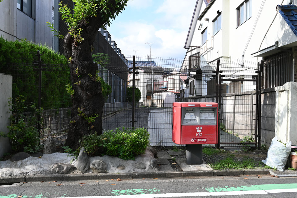 ポスト