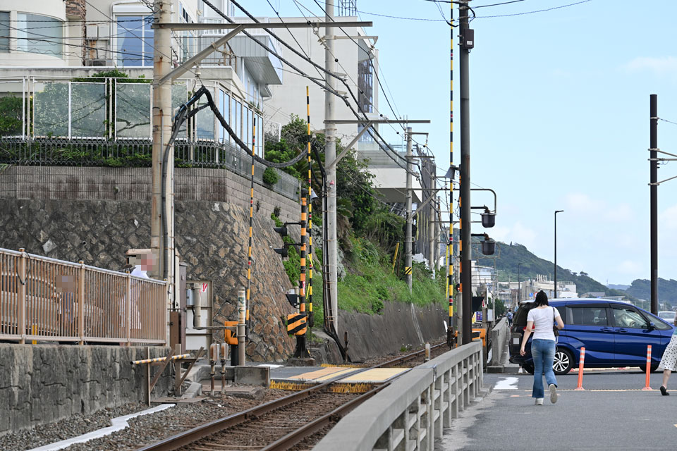 鎌倉高校前1号踏切