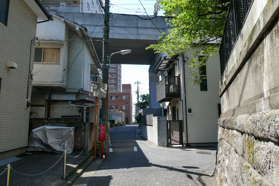 踏切跡