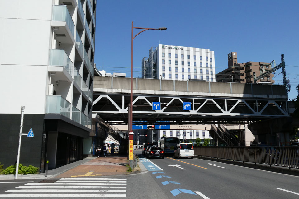 大森海岸駅前