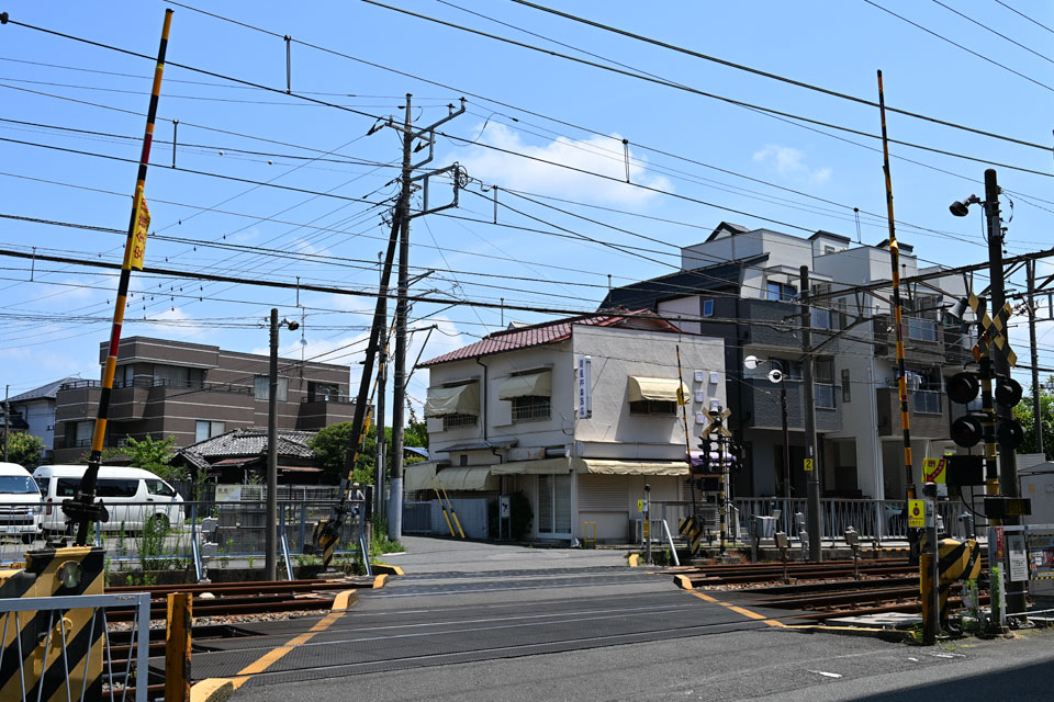 市川真間2号踏切