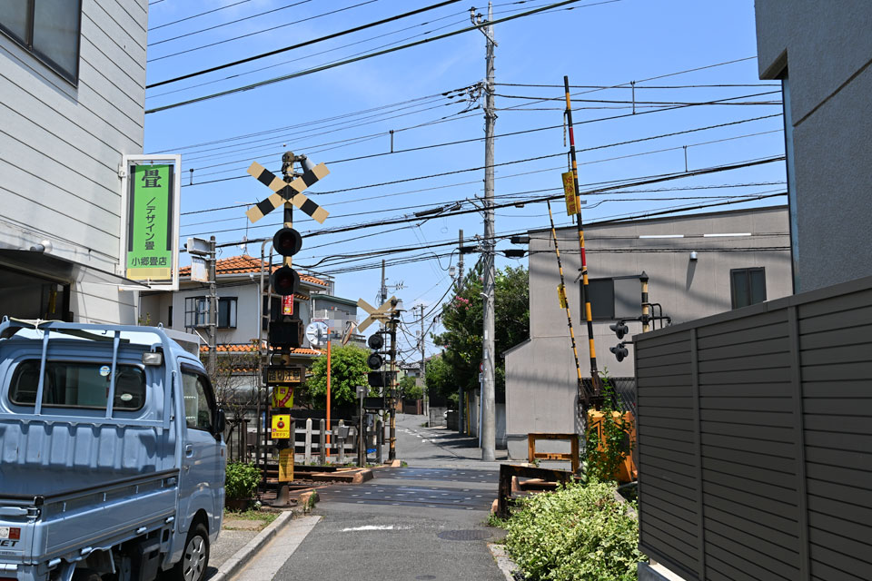 市川真間4号踏切