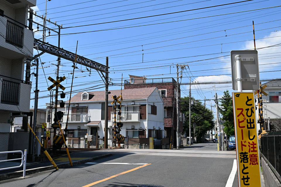 京成小岩3号踏切