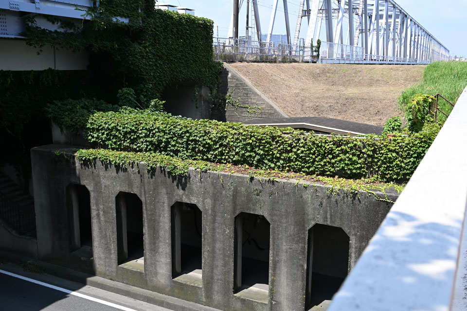 橋脚跡