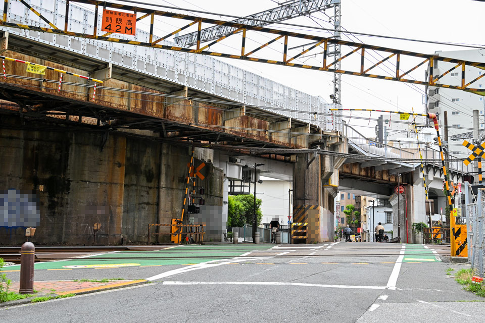 金杉踏切