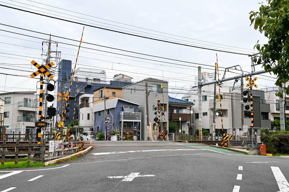町屋1号踏切