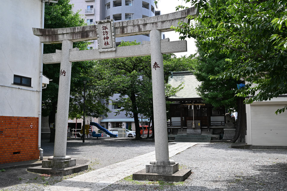 立石諏訪神社