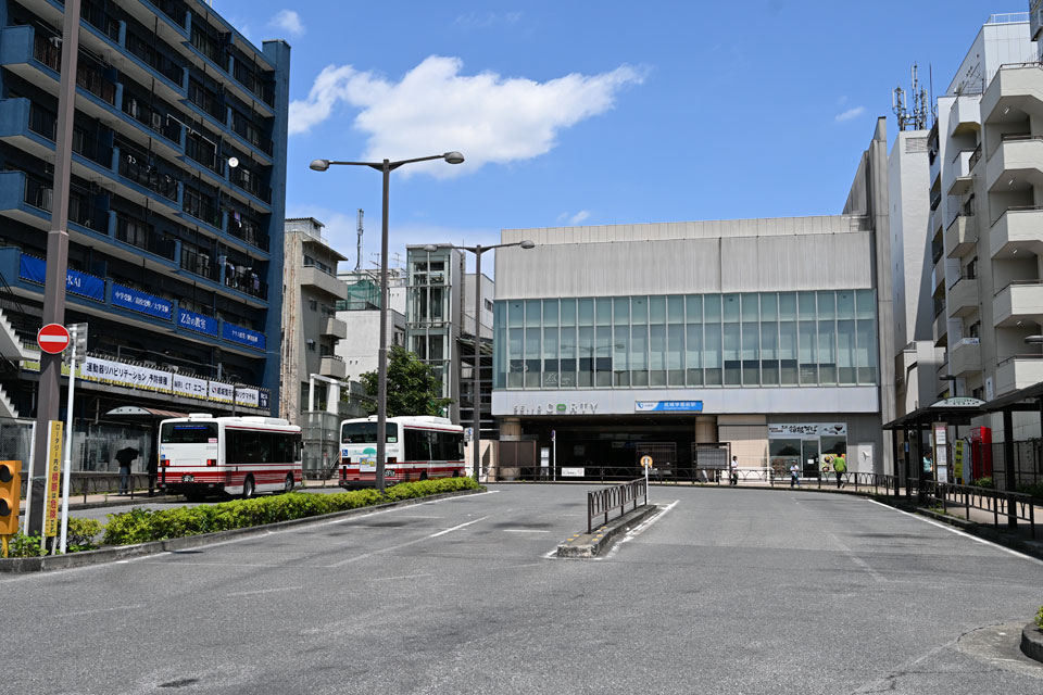 西口