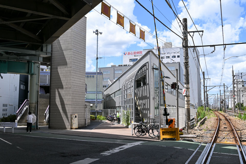 川越街道踏切