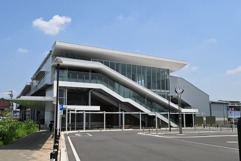 入曽駅