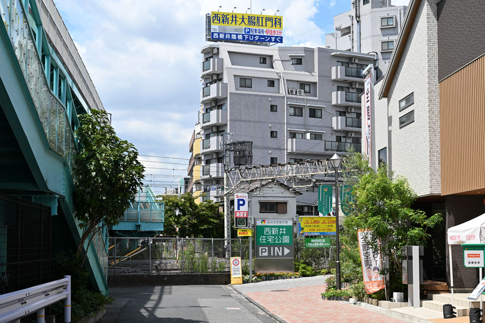 伊31