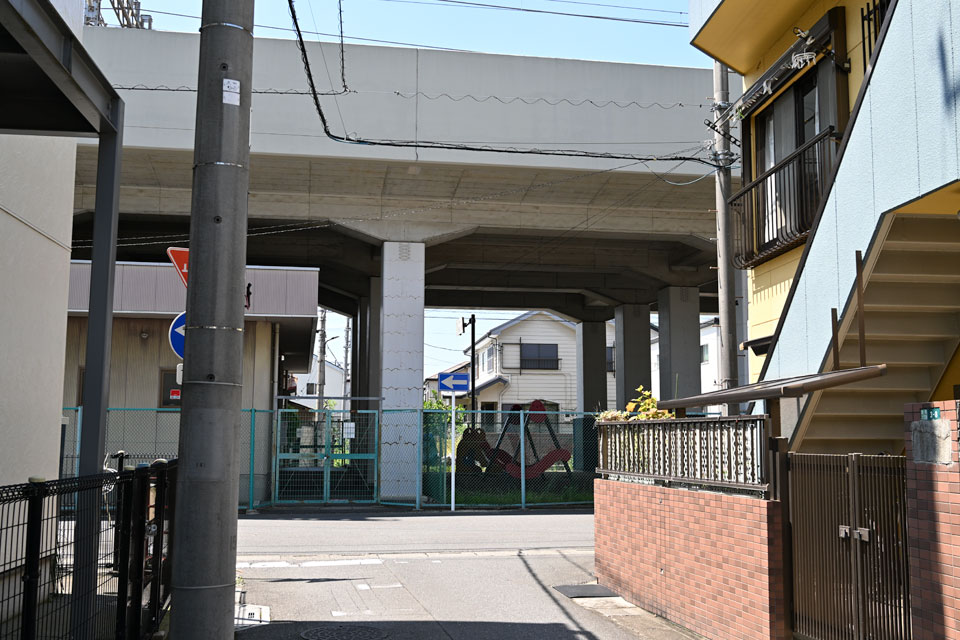 伊60