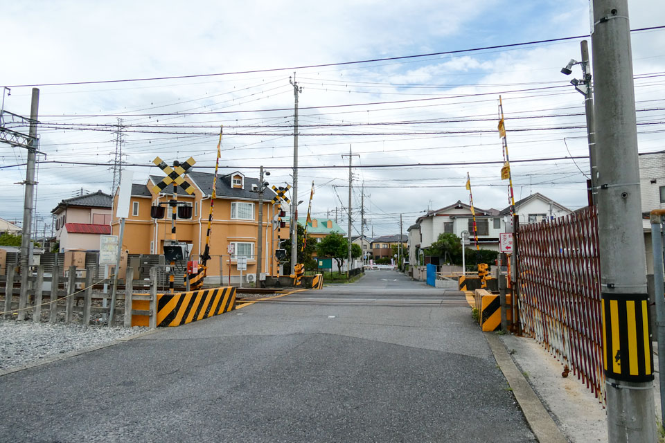 伊86