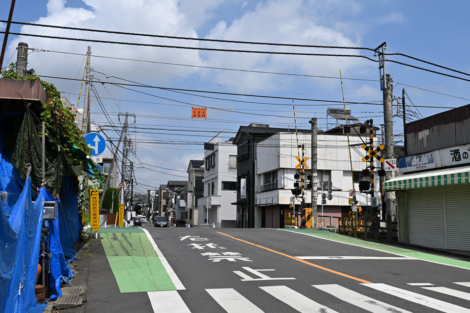 岸町踏切