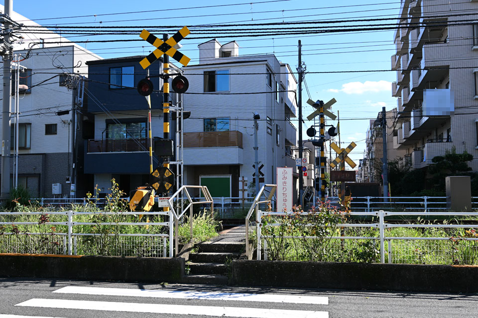 荒川4号踏切