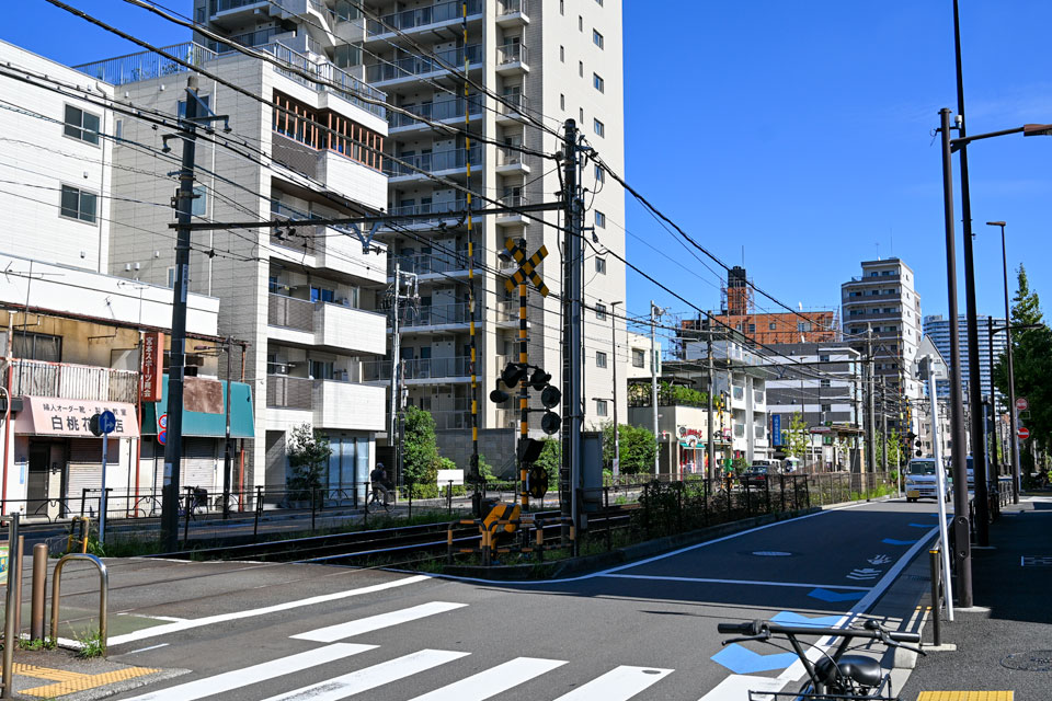 東尾久三丁目