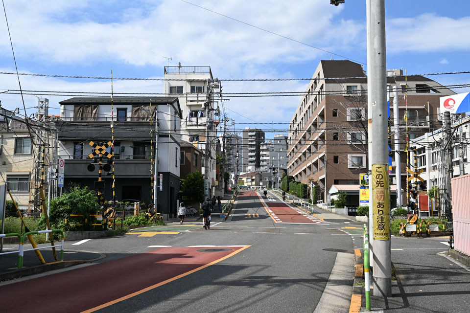 滝野川一丁目踏切
