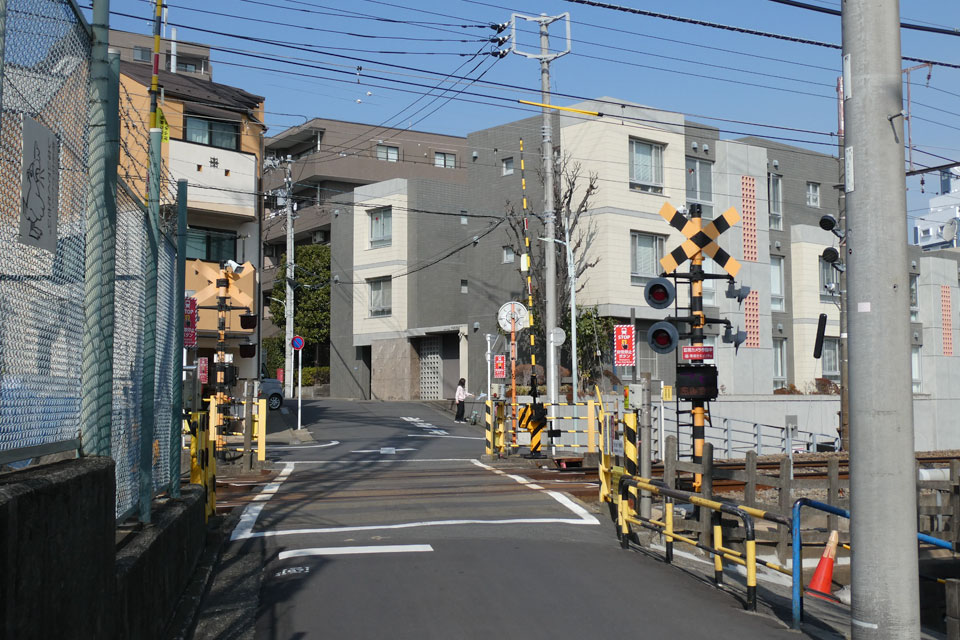 石川台1号踏切