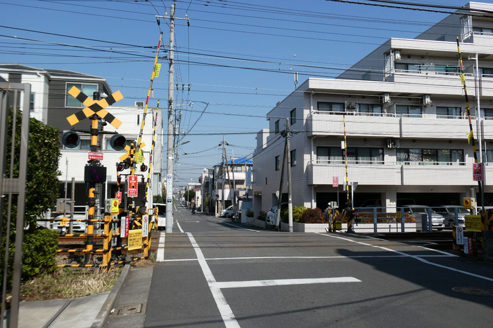 雪が谷大塚3号踏切