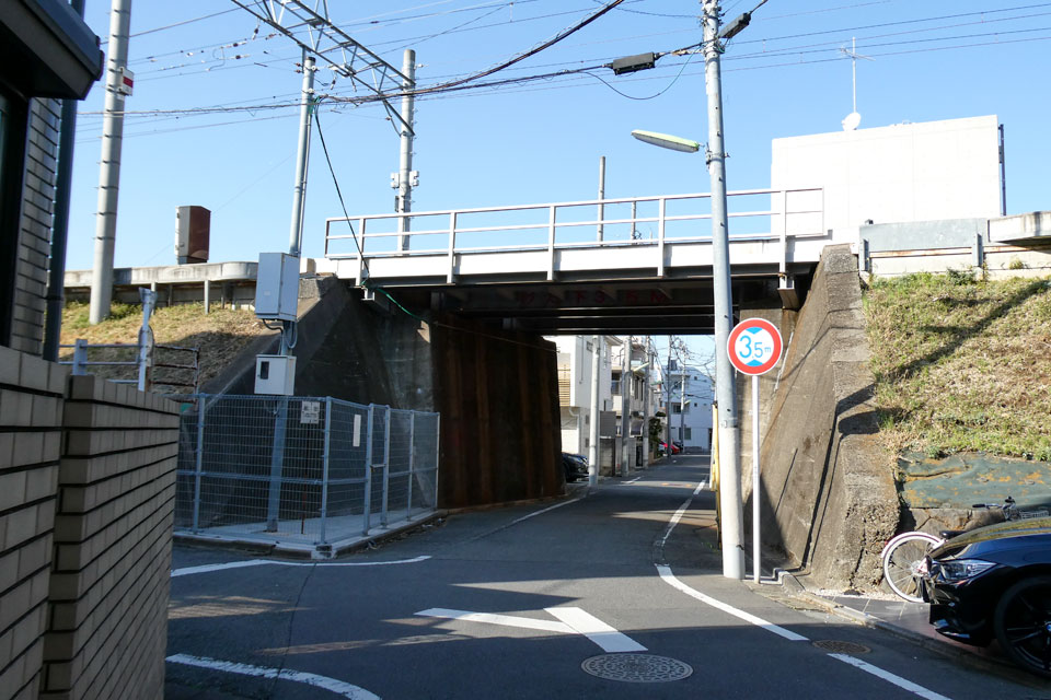 架道橋
