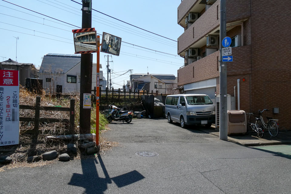 戸越公園5号踏切跡