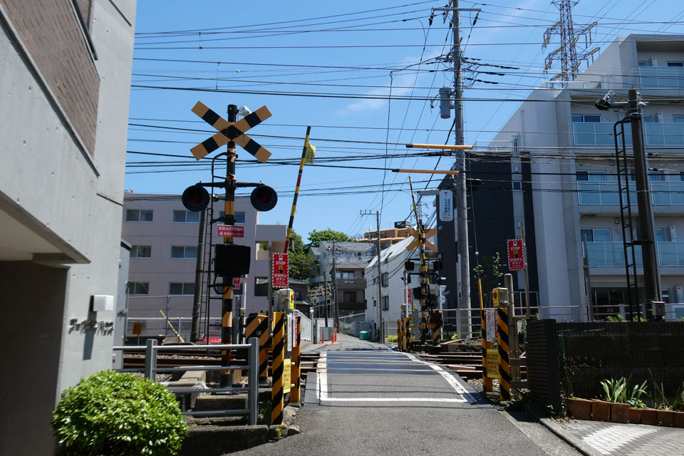 妙蓮寺3号踏切