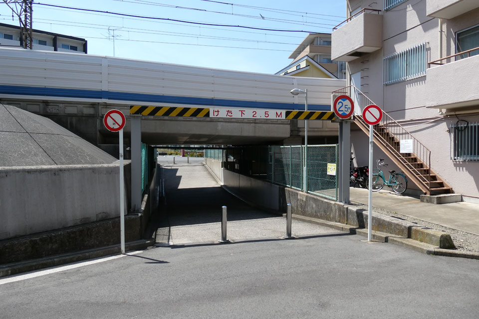架道橋