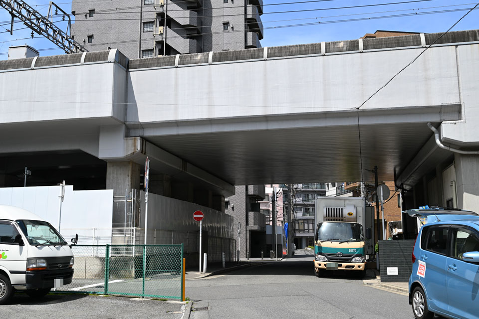 多摩川園2号踏切