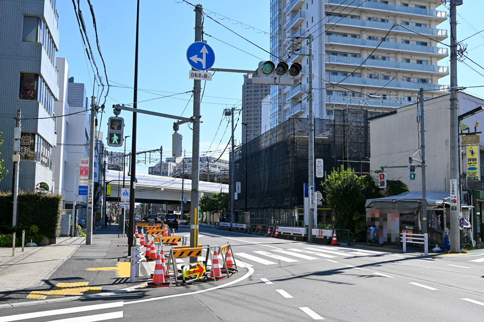 石神井庁舎前交差点