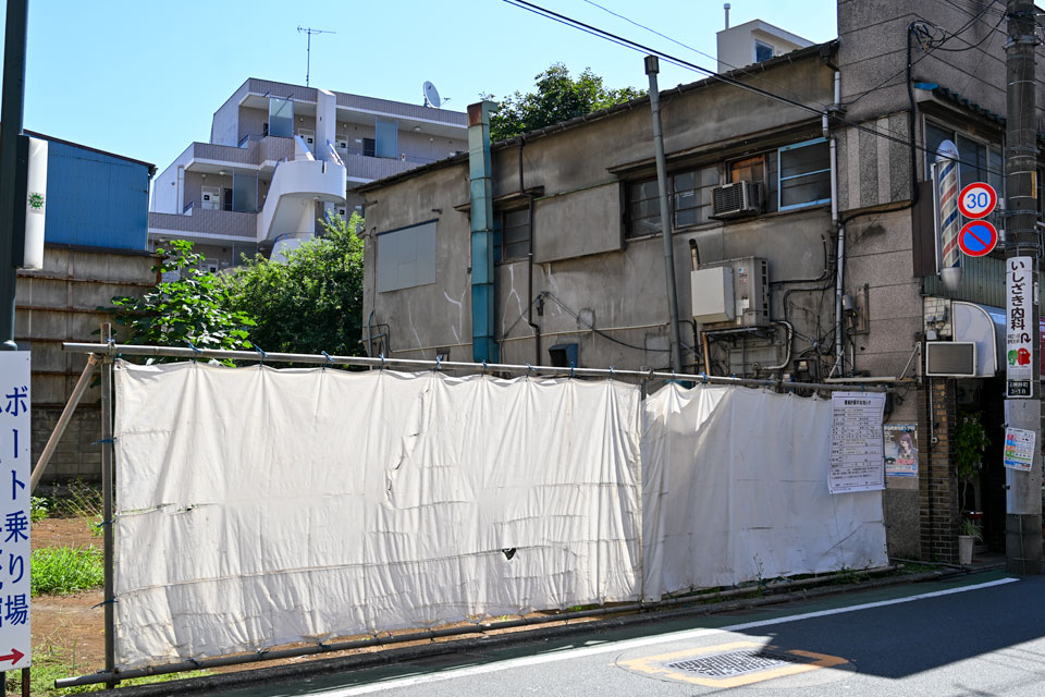 かやま青果店跡