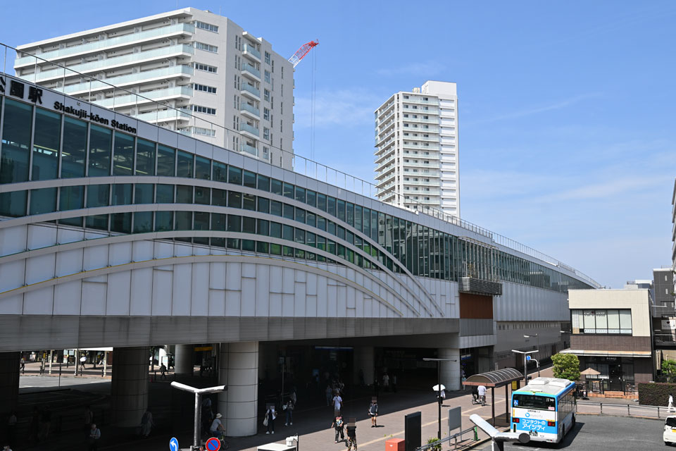 北口から